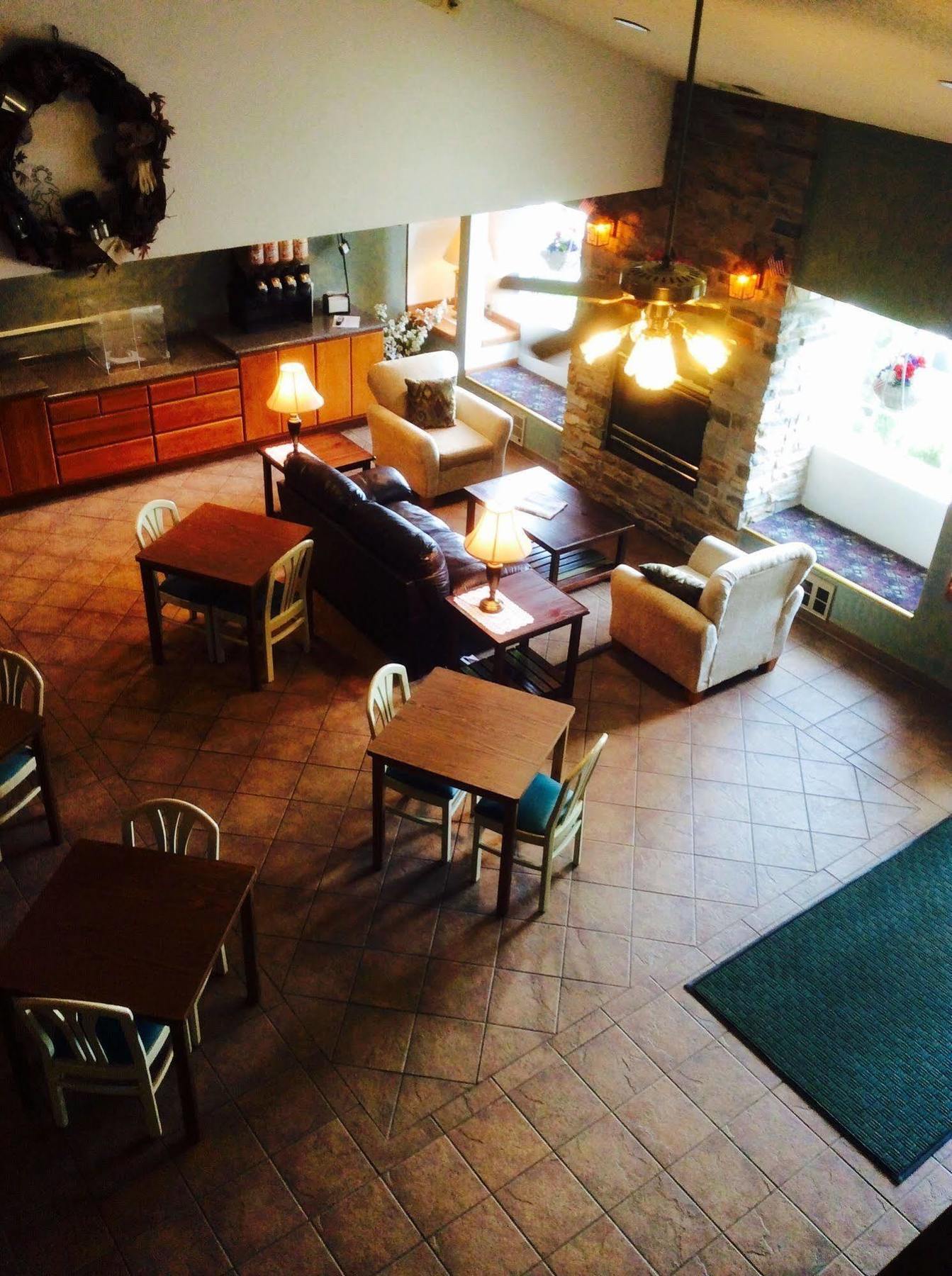 Forty Club Inn Deerwood Eksteriør bilde